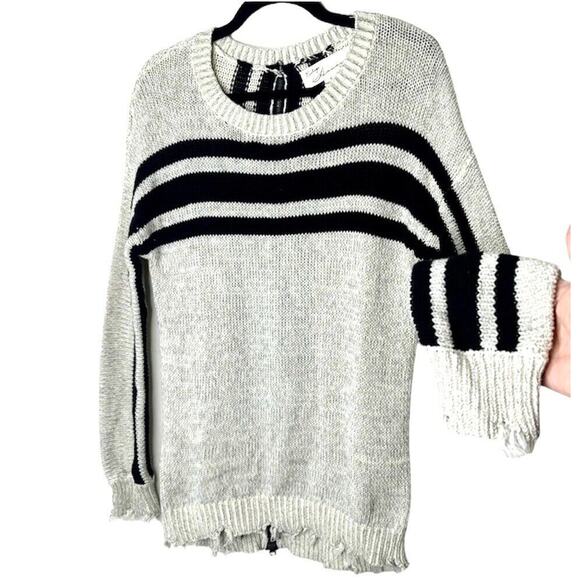Havana Gray Black Stripe Distressed Long Sleeve Round Neck Sweater Zip Back SM - Picture 1 of 12
